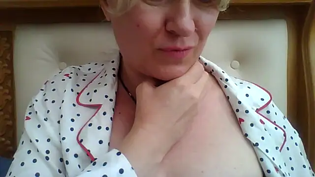Mary888x online show from August 6, 2026, 9:37 am