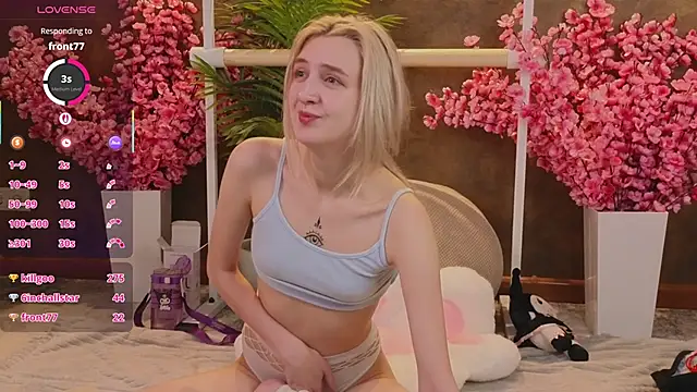 aishiro online show from February 27, 2025, 3:48 pm