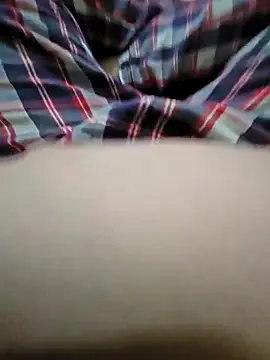 Snapshot of skiciyunis chatting on March 3, 2025, 6:13 pm skiciyunis online show from March 3, 2025, 6:13 pm