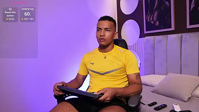 Snapshot of Rafa2004Cruz chatting on April 30, 2026, 12:45 pm Rafa2004Cruz online show from April 30, 2026, 12:45 pm