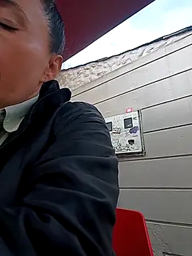 Coeur de luxure online show from April 18, 2026, 1:13 pm