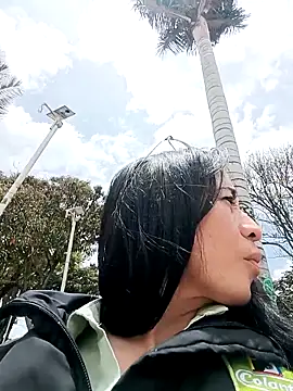 Snapshot of Coeur_de_luxure chatting on September 12, 2025, 4:51 pm Coeur de luxure online show from September 12, 2025, 4:51 pm