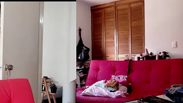 afroditacute15 online show from September 9, 2025, 6:06 pm