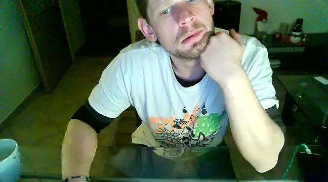 VickyDevilEU online show from December 7, 2024, 6:26 am