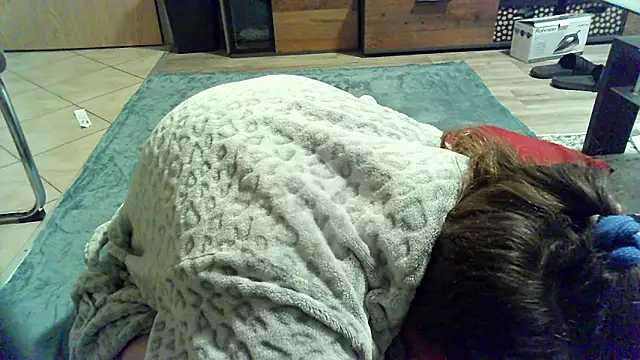 VickyDevilEU online show from January 24, 2025, 6:57 am