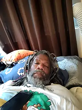 Snapshot of KingSlim56 chatting on October 31, 2025, 10:05 pm KingSlim56 online show from October 31, 2025, 10:05 pm