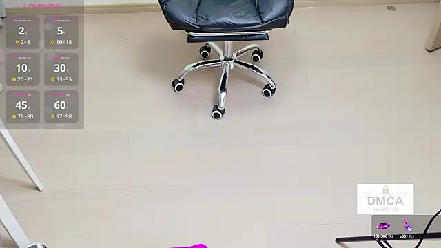 qq4422 online show from March 17, 2025, 7:58 pm