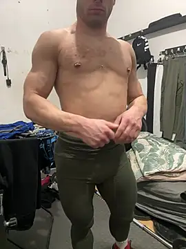 pesyelisa online show from March 1, 2025, 3:05 pm