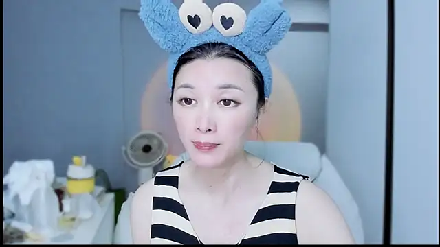 A dabo online show from November 4, 2025, 2:43 pm