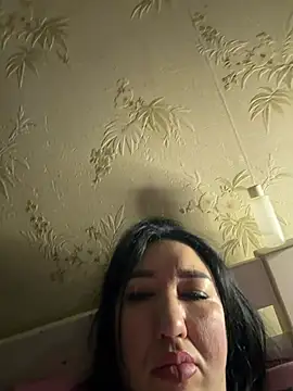 Naughtbaby 2025 online show from April 6, 2026, 11:50 pm