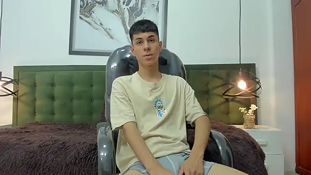 Johann sex online show from October 2, 2025, 5:38 pm