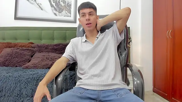 Snapshot of Johann_sex chatting on February 19, 2026, 1:41 pm Johann sex online show from February 19, 2026, 1:41 pm