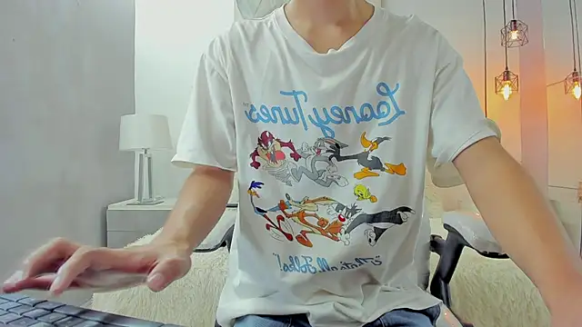 Johann sex online show from July 12, 2026, 7:04 pm