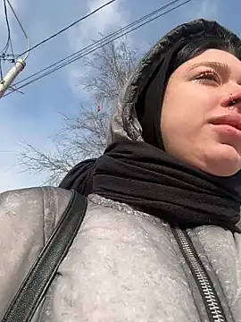 AlishaPrettyBlade online show from March 4, 2026, 5:15 am