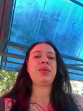 AlishaPrettyBlade online show from July 24, 2026, 3:46 am