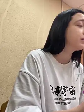 AlishaPrettyBlade online show from March 21, 2025, 10:28 am