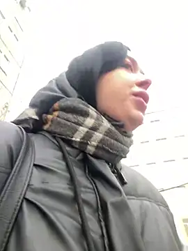 AlishaPrettyBlade online show from March 5, 2025, 3:29 am