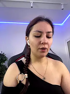 Snapshot of AshleySkott_ chatting on September 19, 2025, 8:07 am AshleySkott online show from September 19, 2025, 8:07 am