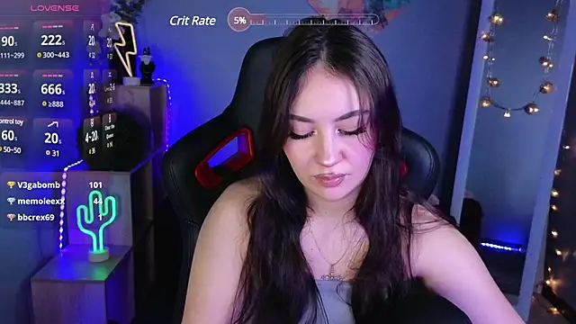 Snapshot of AshleySkott_ chatting on February 19, 2025, 10:45 am AshleySkott online show from February 19, 2025, 10:45 am