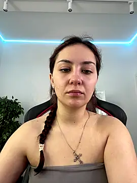 Snapshot of AshleySkott_ chatting on September 14, 2025, 8:15 am AshleySkott online show from September 14, 2025, 8:15 am