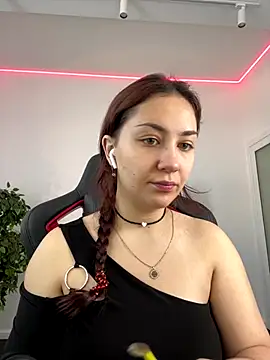 Snapshot of AshleySkott_ chatting on September 18, 2025, 8:06 am AshleySkott online show from September 18, 2025, 8:06 am