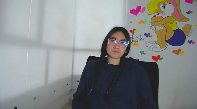 Arielle lov online show from February 26, 2025, 11:32 am