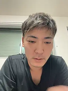 pierrot 0202 online show from March 12, 2025, 5:49 pm