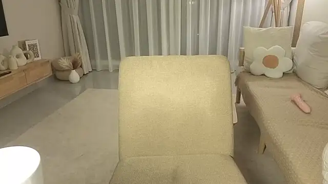 Snapshot of SandyArab chatting on October 16, 2025, 8:50 pm SandyArab online show from October 16, 2025, 8:50 pm