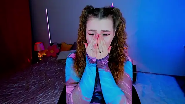 Sofia beautifuul online show from March 1, 2026, 2:00 am