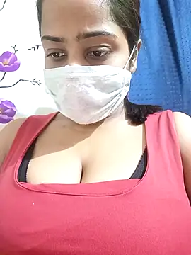 COZY ROZI online show from October 19, 2025, 2:20 pm