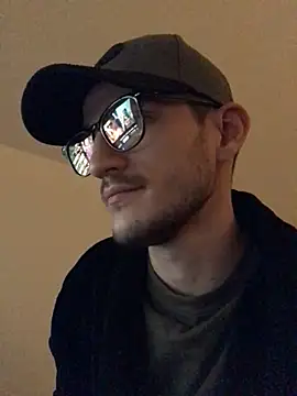 yoyoboy988 online show from March 11, 2025, 2:21 am