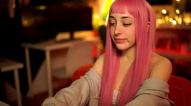 VirtuAlina online show from February 16, 2025, 6:21 pm