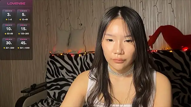 Asian Vi online show from March 18, 2025, 12:39 pm