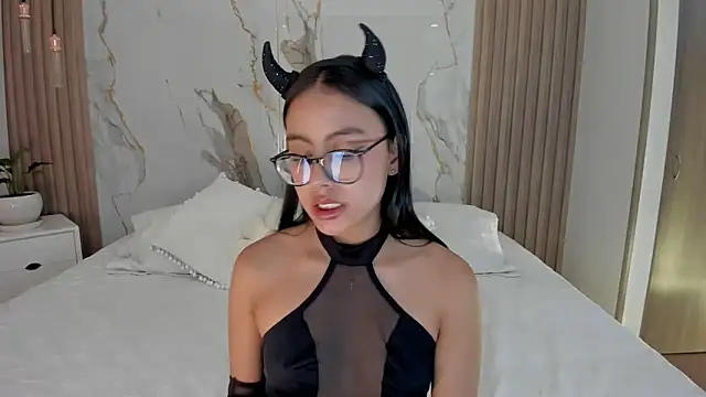 Snapshot of miss_martiina chatting on September 9, 2025, 2:10 am miss martiina online show from September 9, 2025, 2:10 am