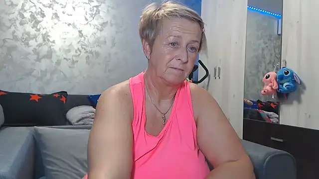 RosesandLillies online show from March 13, 2026, 6:24 pm