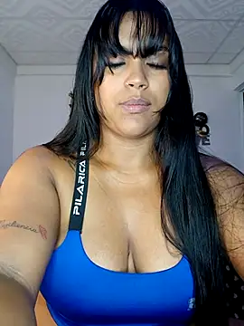 victoria roussee online show from November 7, 2025, 10:09 am