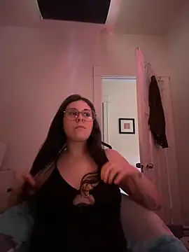 Snapshot of Rosiee69_ chatting on March 5, 2025, 9:15 pm Rosiee69 online show from March 5, 2025, 9:15 pm