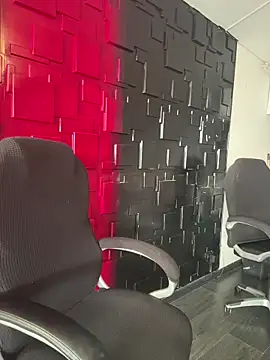 Emily-teen online show from February 23, 2026, 7:25 pm