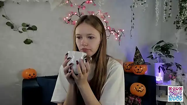 boozekirs  online show from October 31, 2025, 1:46 am