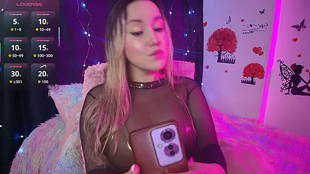 Snapshot of electra_queen1 chatting on October 4, 2025, 4:47 am electra queen1 online show from October 4, 2025, 4:47 am