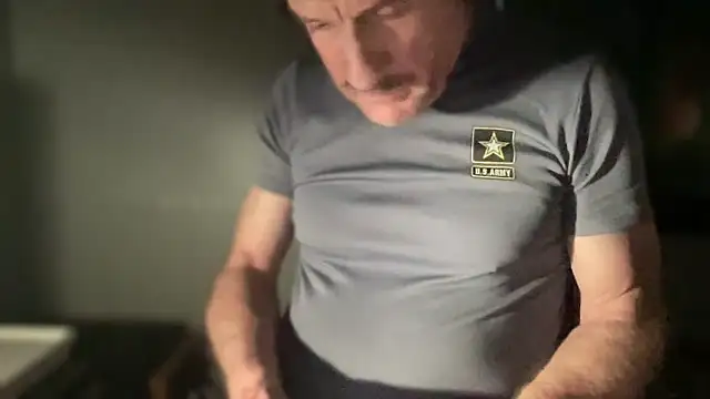 DominantDong online show from September 17, 2025, 2:08 pm