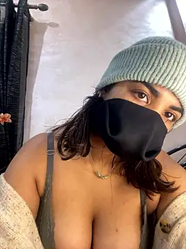 Snapshot of Louli_ta chatting on January 16, 2026, 8:46 pm Louli ta online show from January 16, 2026, 8:46 pm