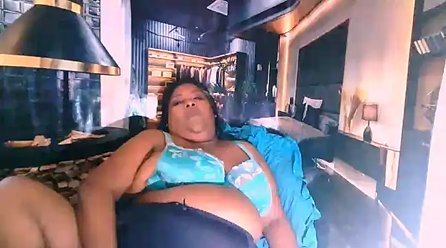 Snapshot of IndianSassy1 chatting on March 7, 2025, 12:01 pm IndianSassy1 online show from March 7, 2025, 12:01 pm