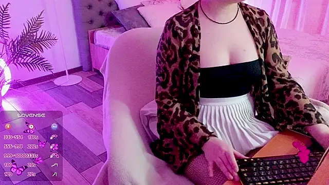 baby debbie online show from February 15, 2026, 9:25 pm