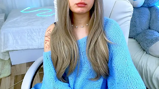 baby debbie online show from March 9, 2025, 12:31 am