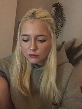 Blondie Sofia Essexbabe online show from October 20, 2025, 9:48 pm