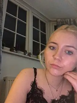 Blondie Sofia Essexbabe online show from March 13, 2025, 12:37 am