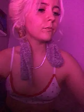 Blondie Sofia Essexbabe online show from September 12, 2025, 12:00 am