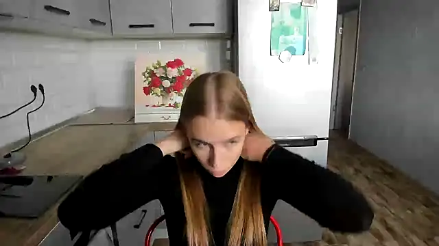 AnnNorriss online show from October 15, 2025, 12:35 pm