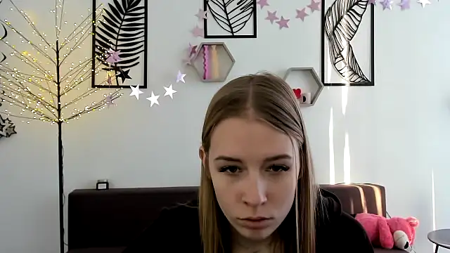 AnnNorriss online show from February 23, 2025, 6:17 am